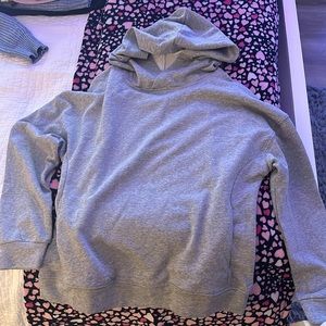 gray hoodie